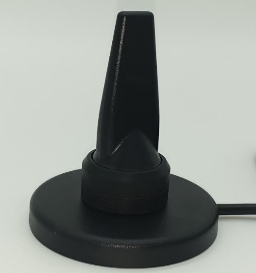 Pulse Larsen LTE magnetic antenna